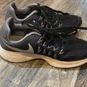 Nike Black and White Athletic Sneakers